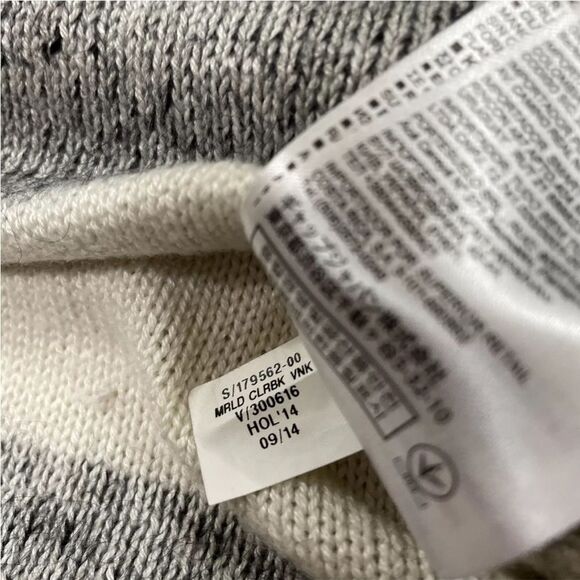 BANANA REPUBLIC Merino Wool Mohair V-neck Sweater Womens M Soft Stretch Boho - Picture 6 of 16